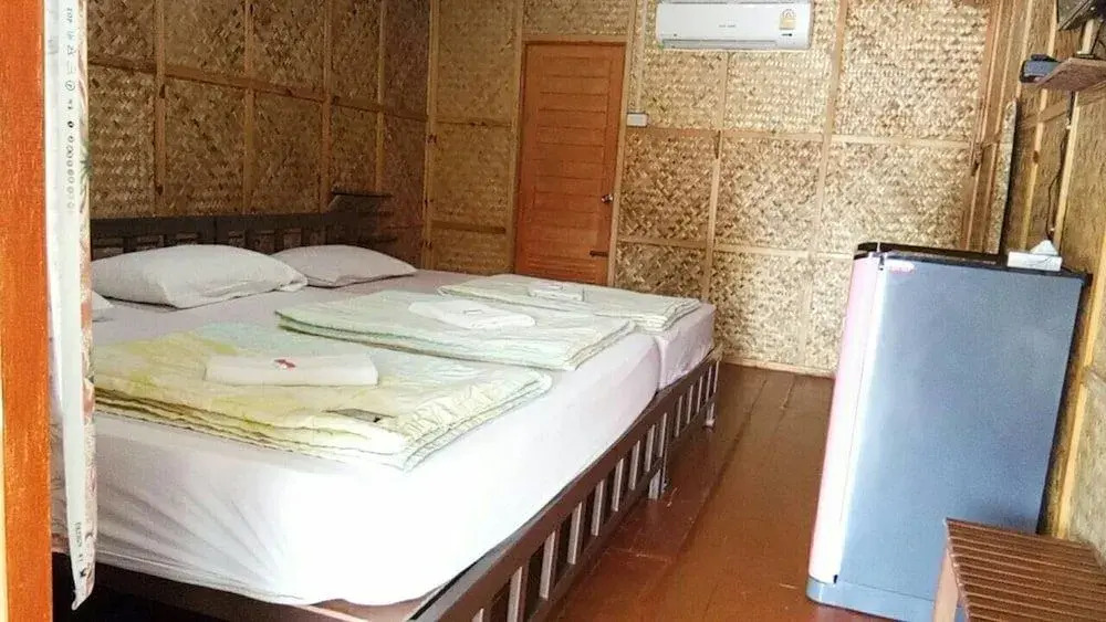 Vassanadee Resort and Camp