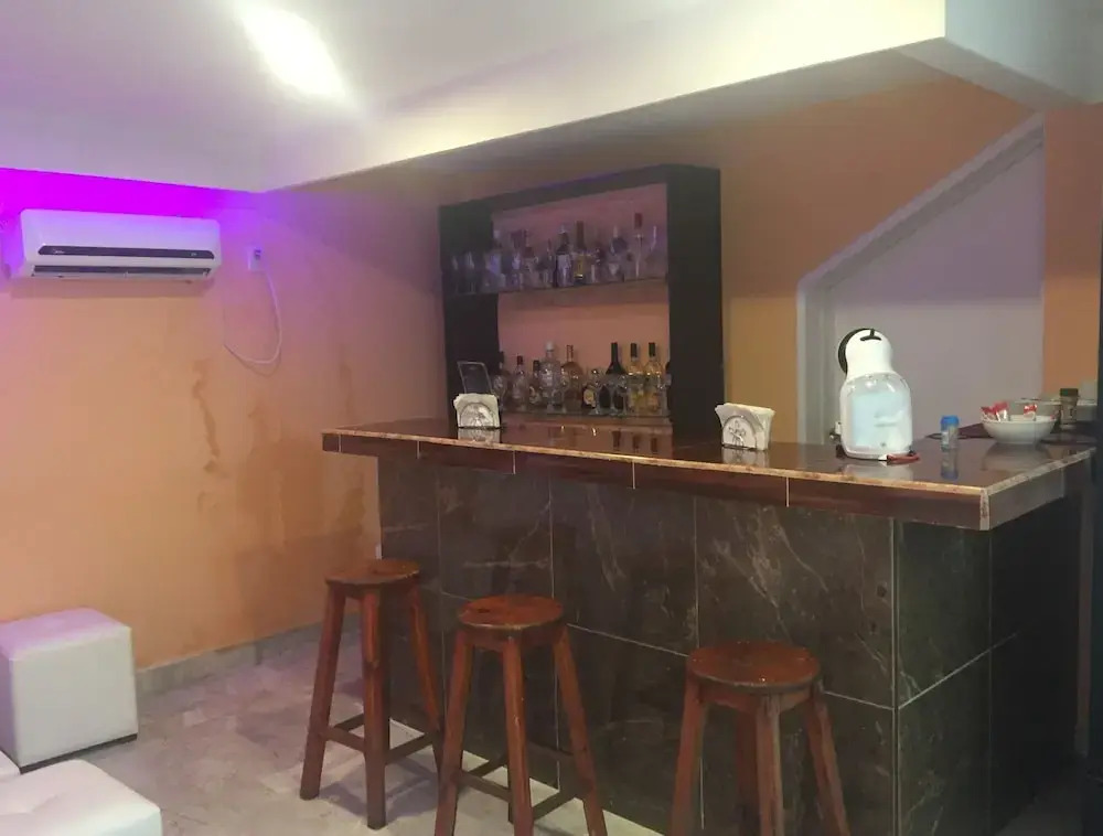 Hotel Versalles Suites