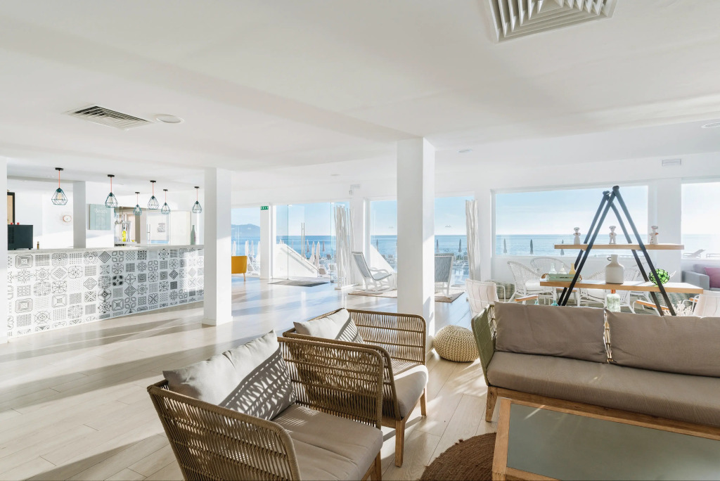 Hotel Atolon & Kaafu Beach Club
