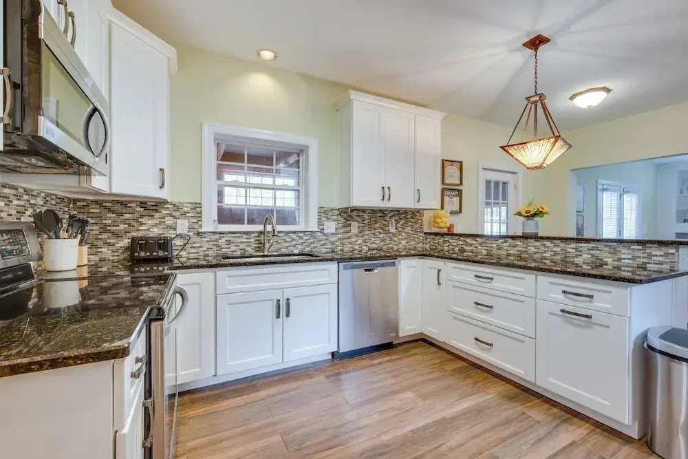 Spacious Mooresville Home w/ Lake Norman View!