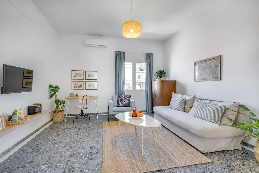 Sea City and Mountain View Apartment