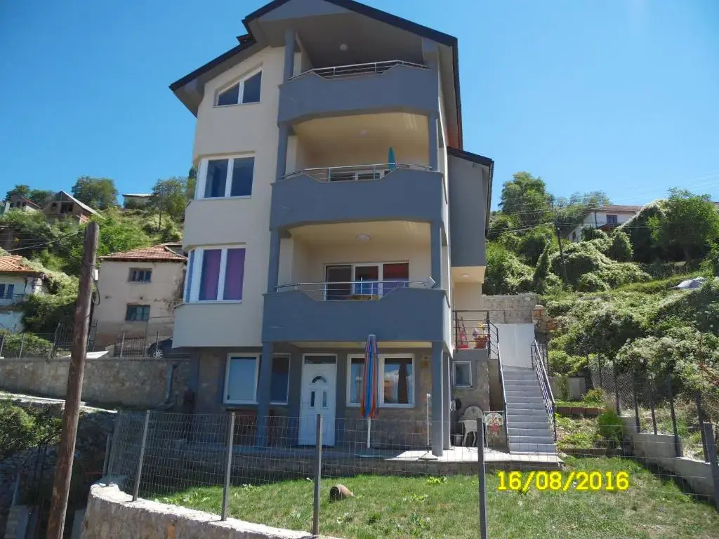 Ohrid Sunset Apartments Velestovo