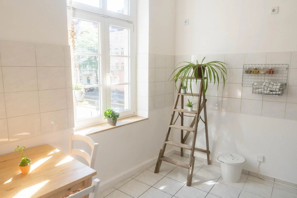 Große 3 Zimmer Wohnung mit Netflix in zentraler Lage