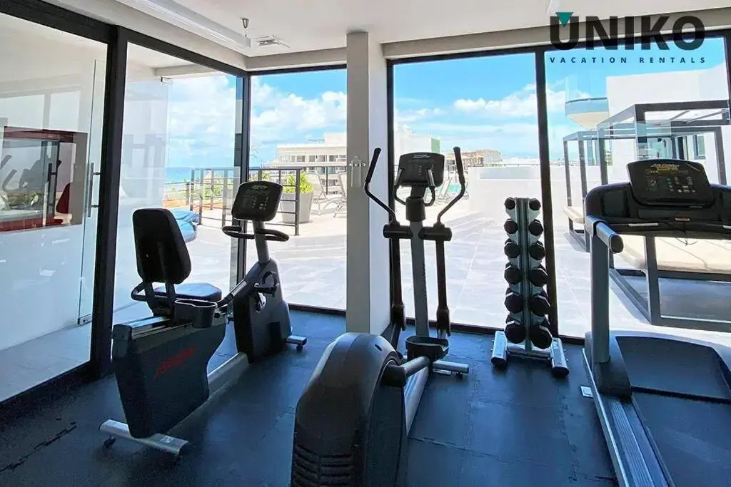 Exclusive Condo 2BR 7pax rooftop pool the boat 103