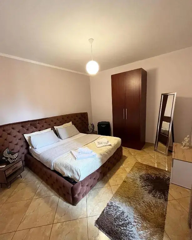 Center Apartment
