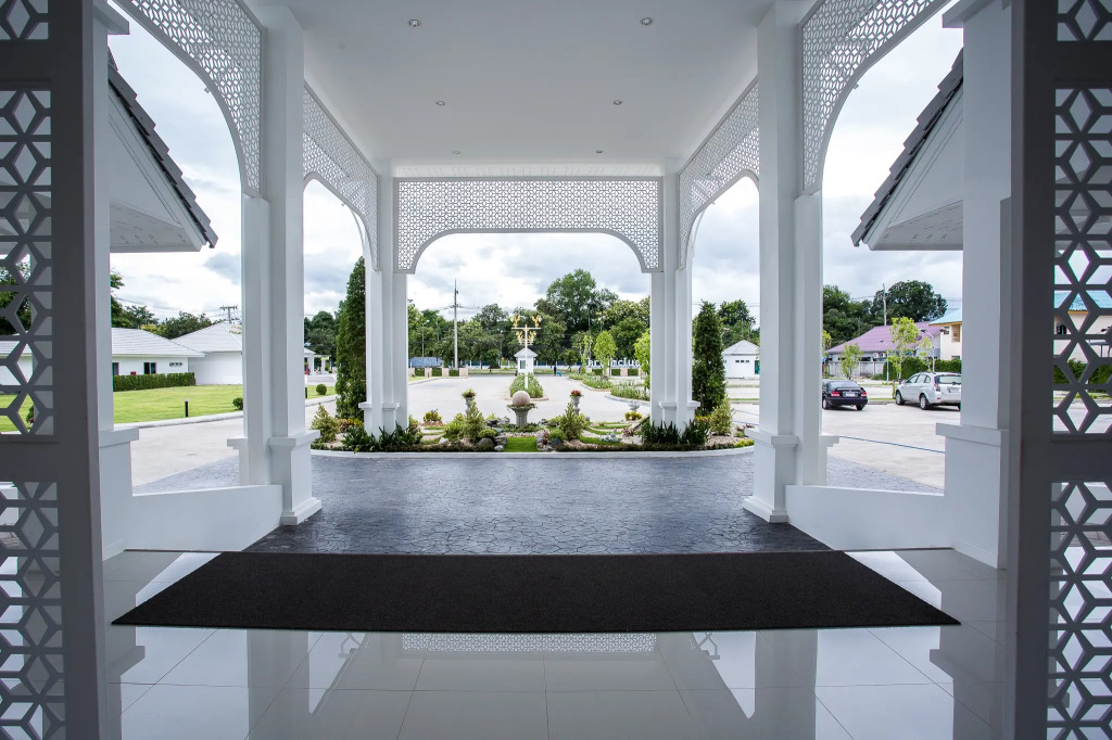White House Hotel