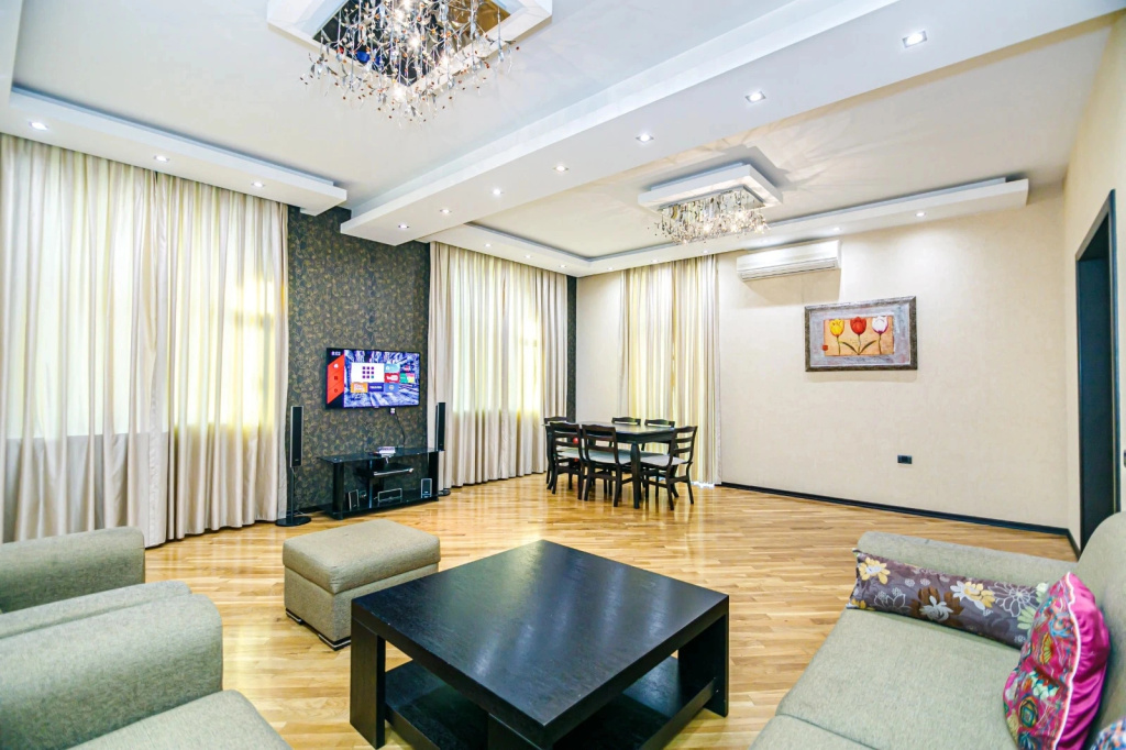 Апартаменты LUX Apartment Nizami street 73