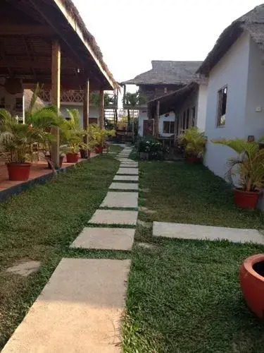 White Beach Bungalows