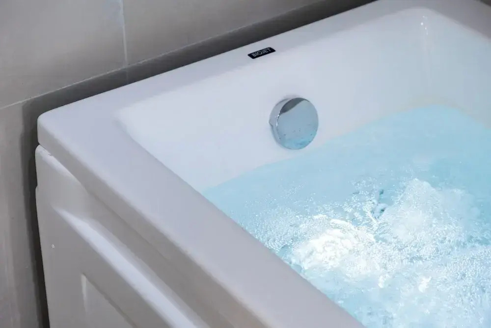 Luxury Villa- Sleeps 6 - Views Pool Hot Tub