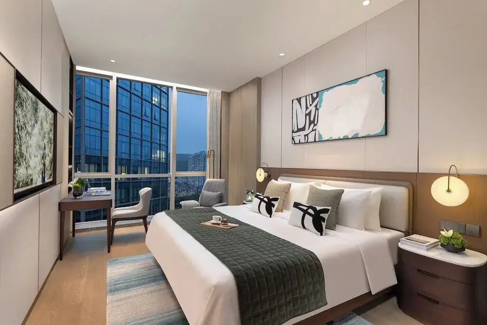 Somerset QPlex Shenzhen