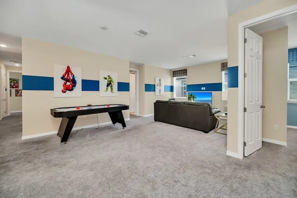 Avenger's, Frozen and Alice in Wonderland Themed Rooms! Private Pool and Modern Decor!