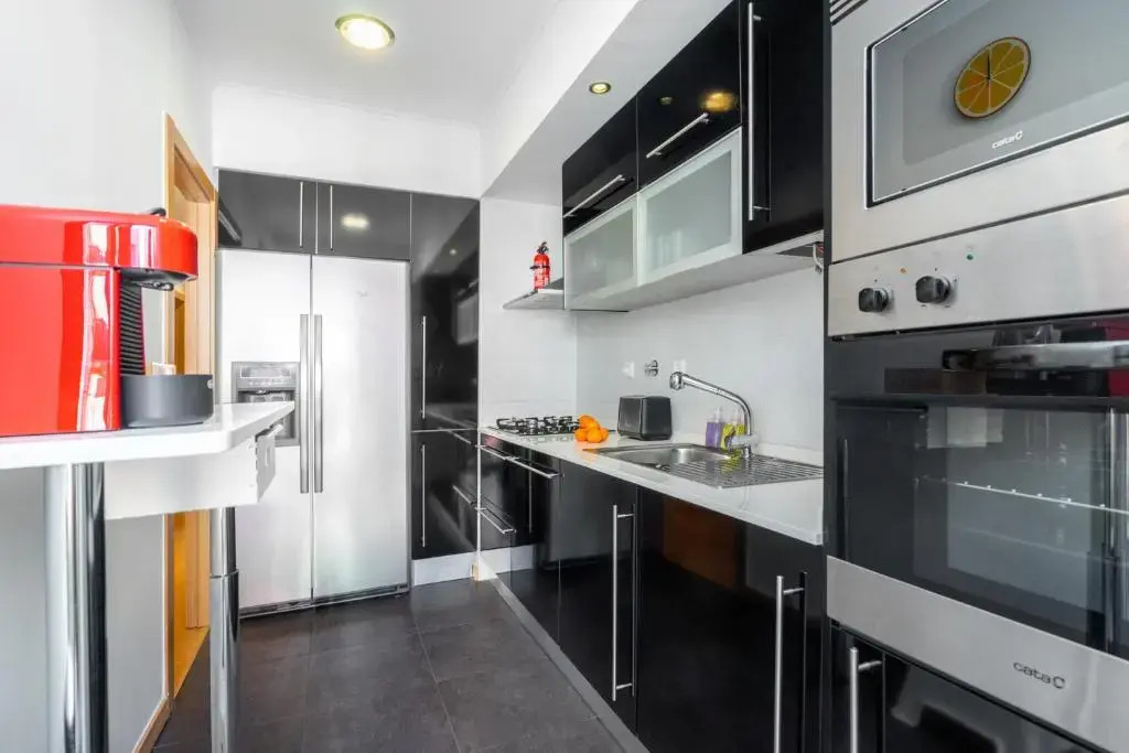 Premium Family Apartment W/ Lift, Ac & Barbecue