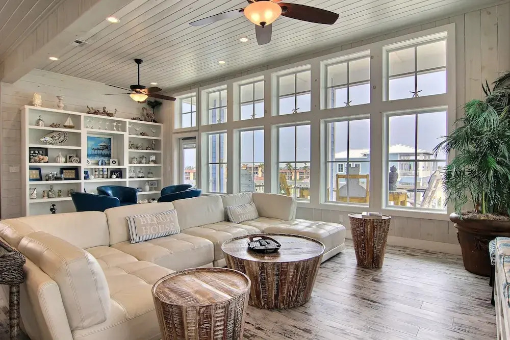 House of Views 6Br Home