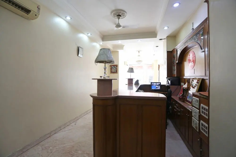 OYO 6188 Hotel Rossette