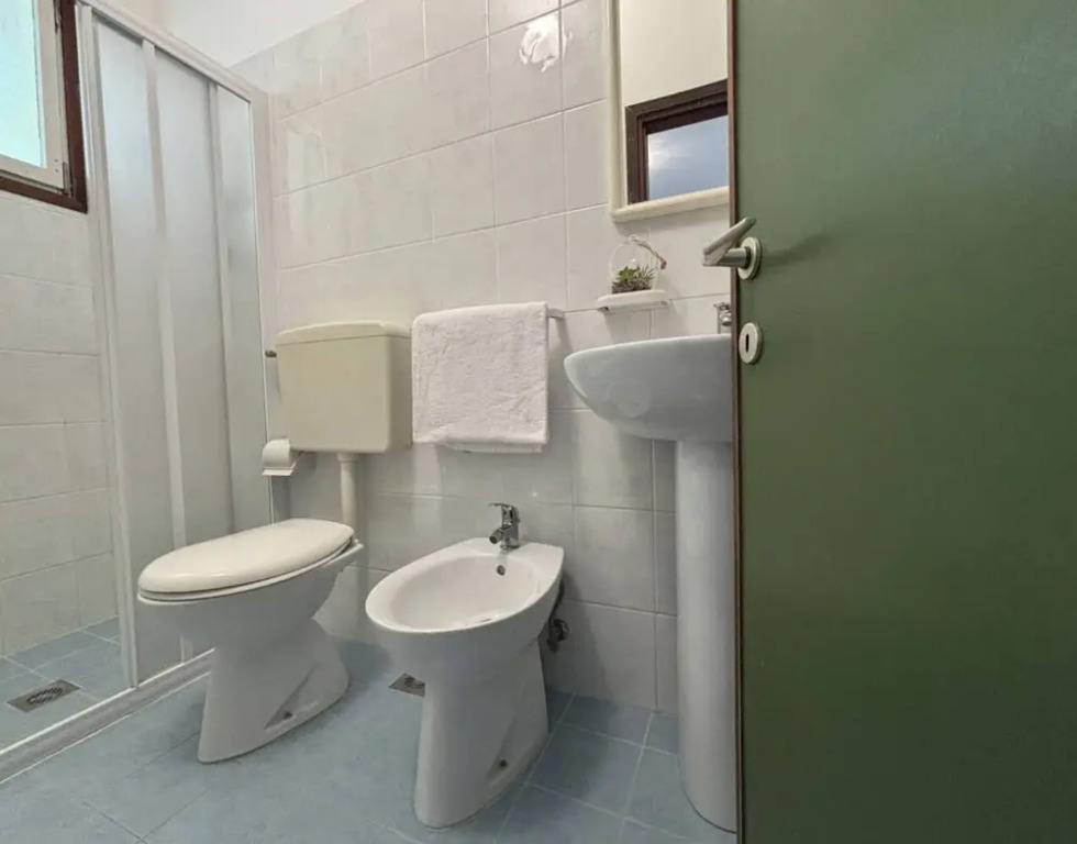 Nice Studio With Side sea View