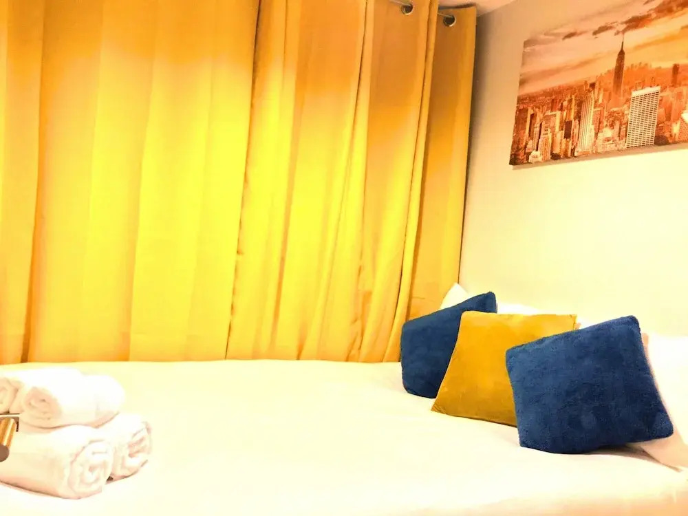 Gardiner House Hostel