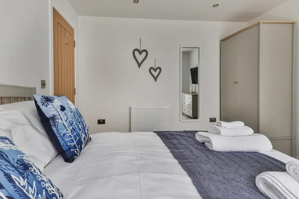 Apartment Near Filey's Sandy Beach, No Deposit