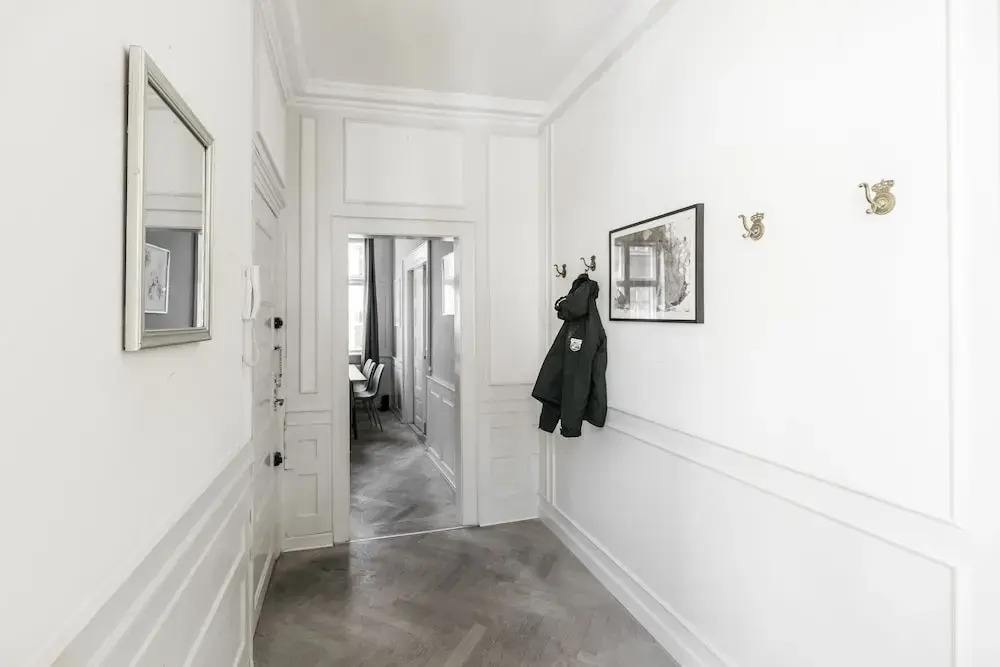 140m2 Apartment with Parliament View