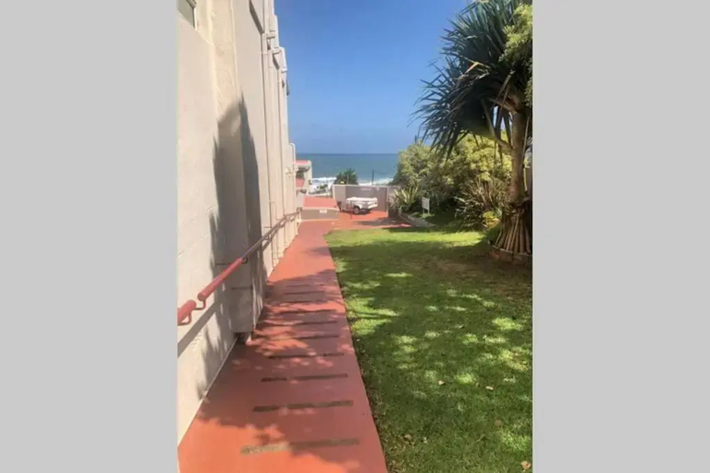 Ocean View at 23 la Crete Sands Uvongo