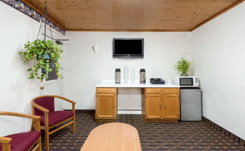 Post Oak Inn