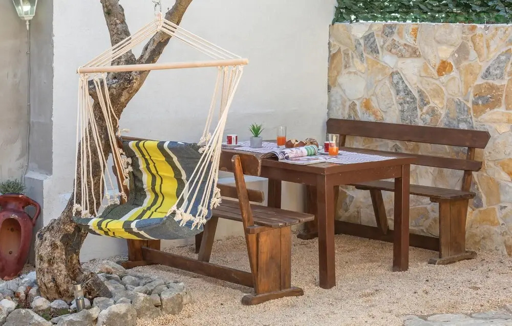 Beautiful Home in Makarska With Wifi and 1 Bedrooms