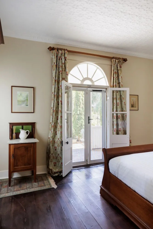 Wollaston House by the BnB Collection