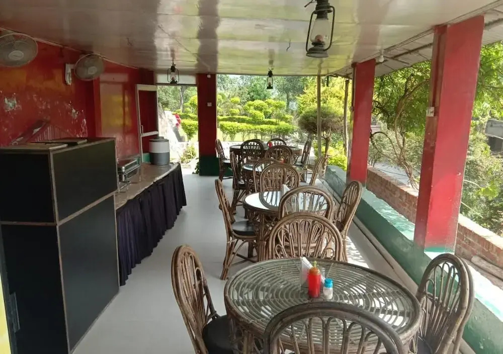 Janardan Resort Dolmar, Nainital
