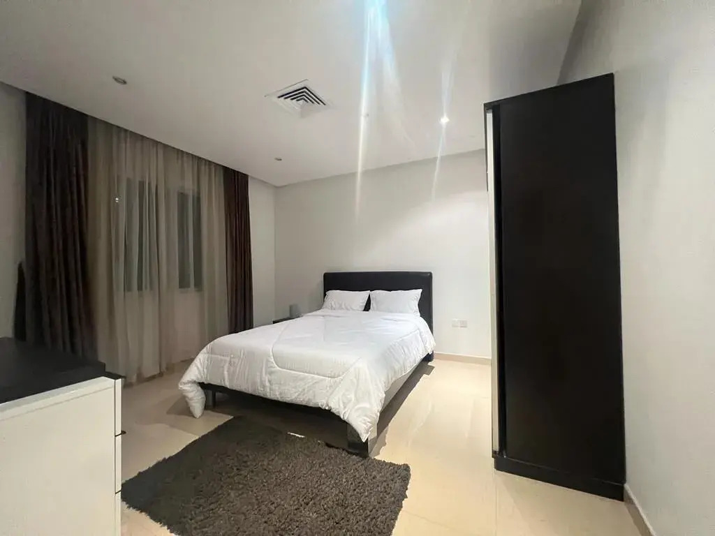White luxury Suite hotel