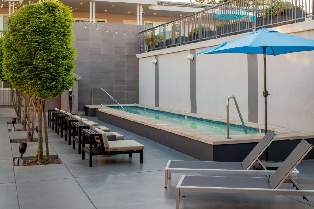 Hotel Lucent