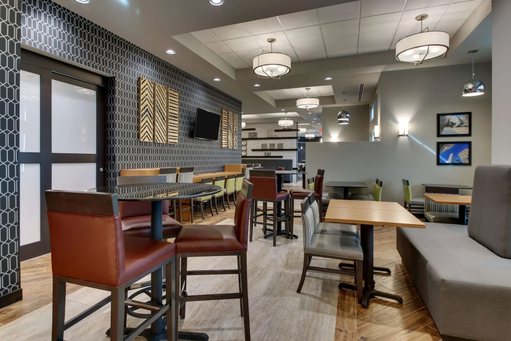 Drury Inn & Suites Columbus Polaris