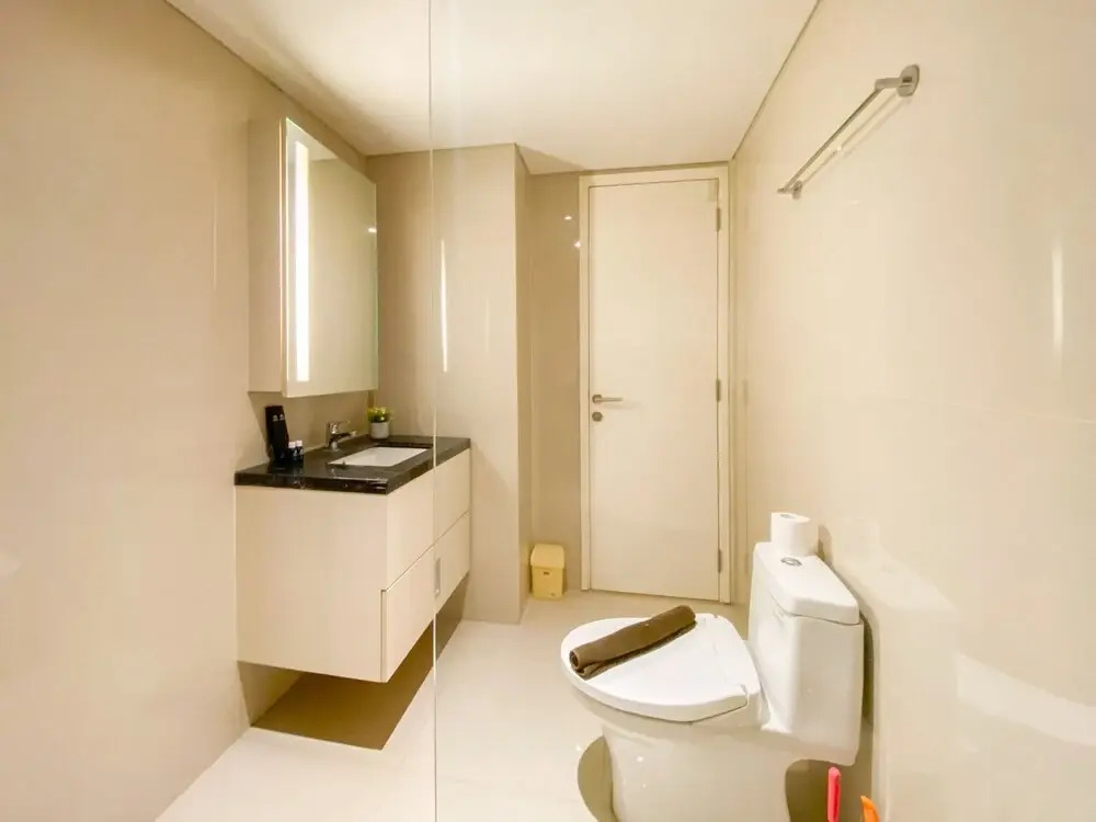 Strategic and Best Deal 2BR Marquis de Lafayette Apartment By Travelio