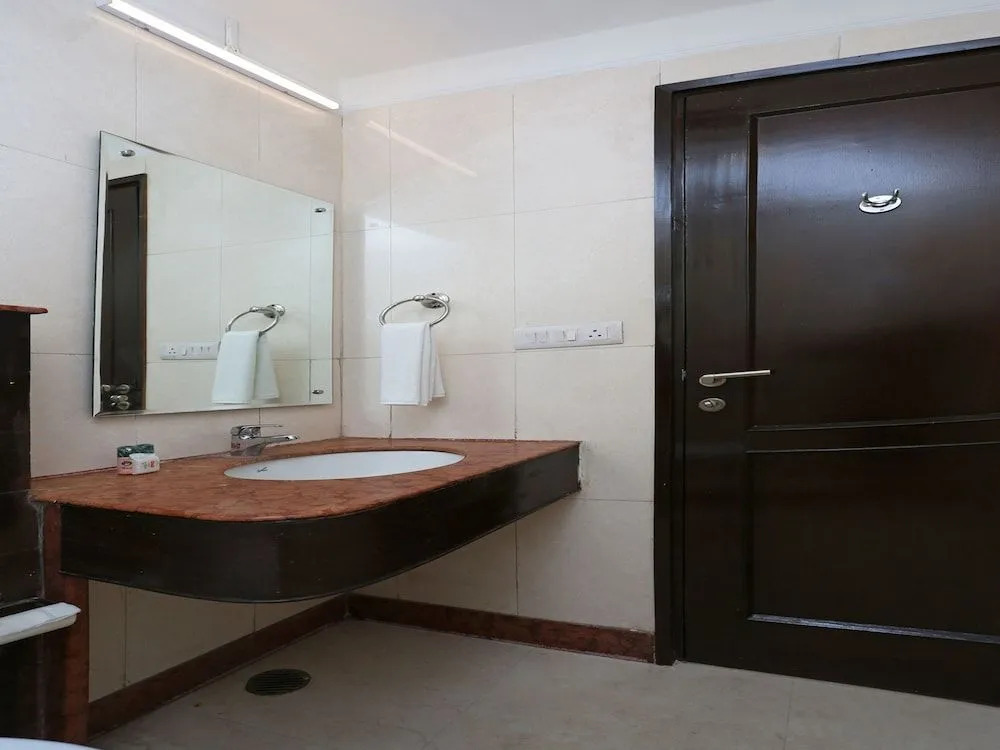 OYO Flagship 746 Bhikaji Cama Place