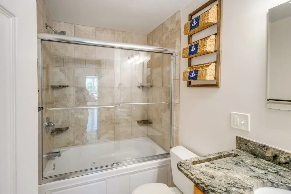 Cape May Quad w/ Grill - 7 Blocks to Beach!