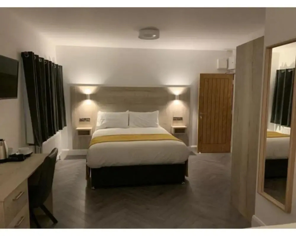 McNaughton Guestrooms