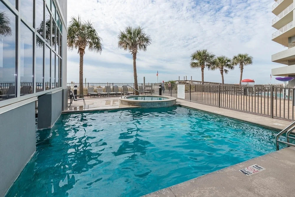 Seawind 905 3 Bedroom Condo