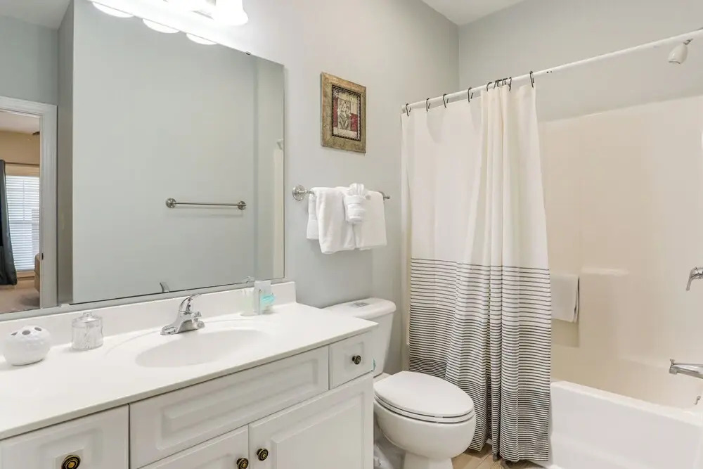 ~ 6 Mi to Ocean w/ Pool & Golf: Myrtle Beach Condo