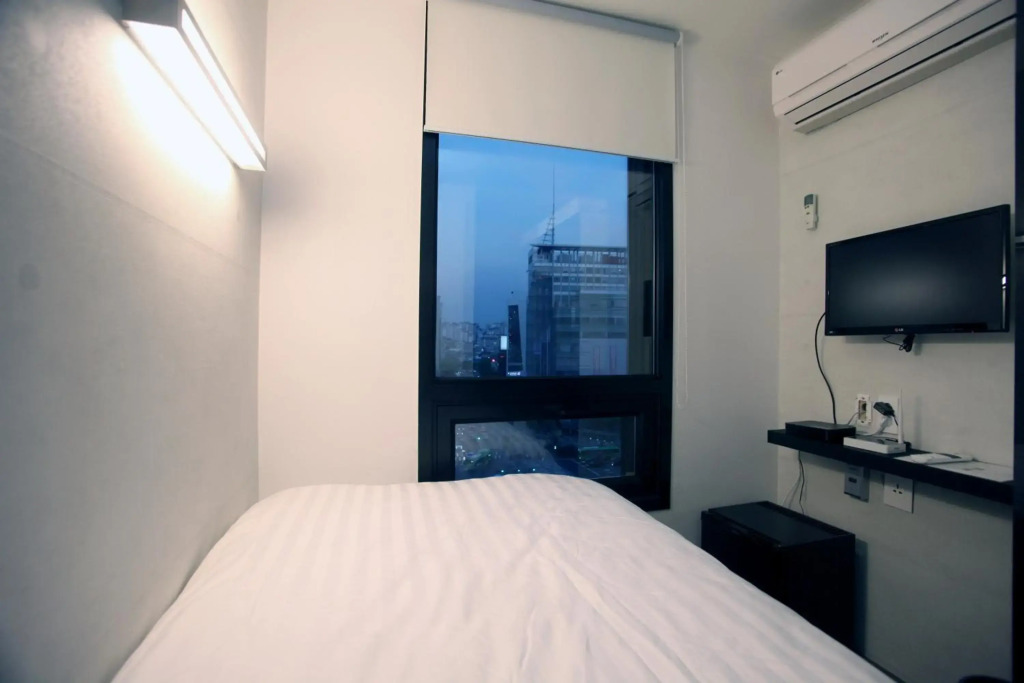 KSTAR METRO Hotel