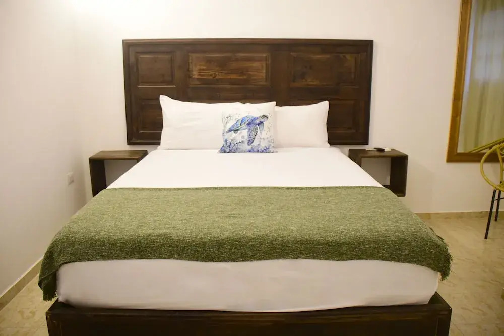 Hostal Marina Samana