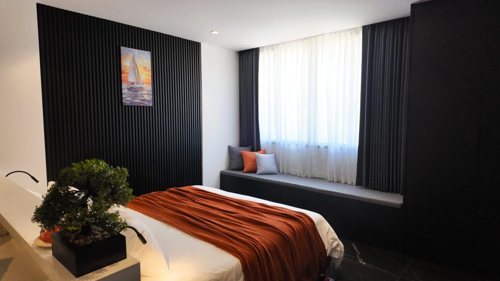 Квартира Modern Contrast Studio in Utopia Dream Max Nai Harn