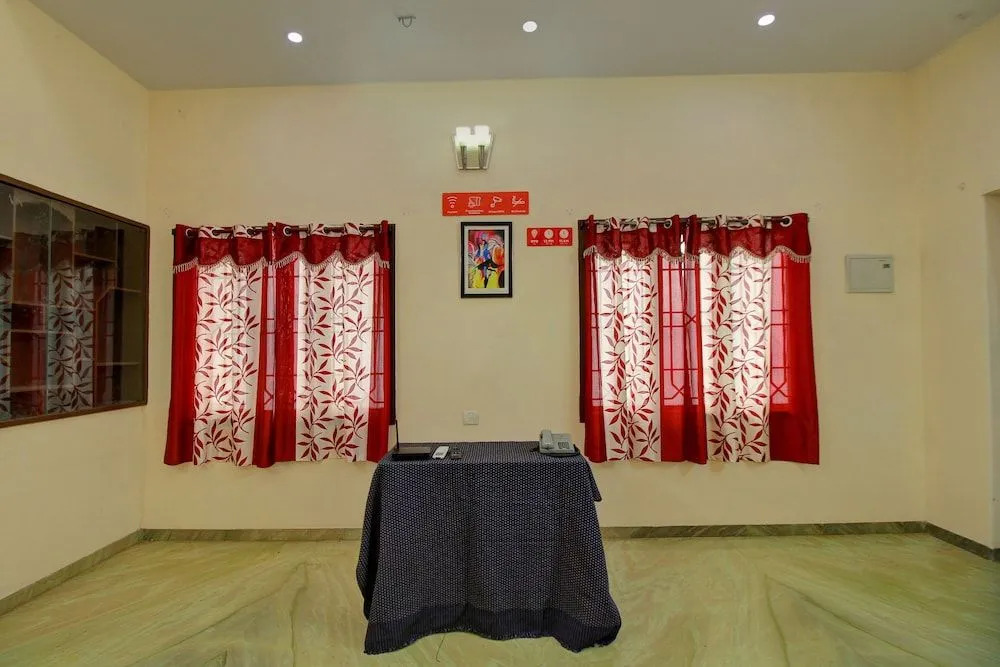 Oyo 18457 Anugraha Homestay