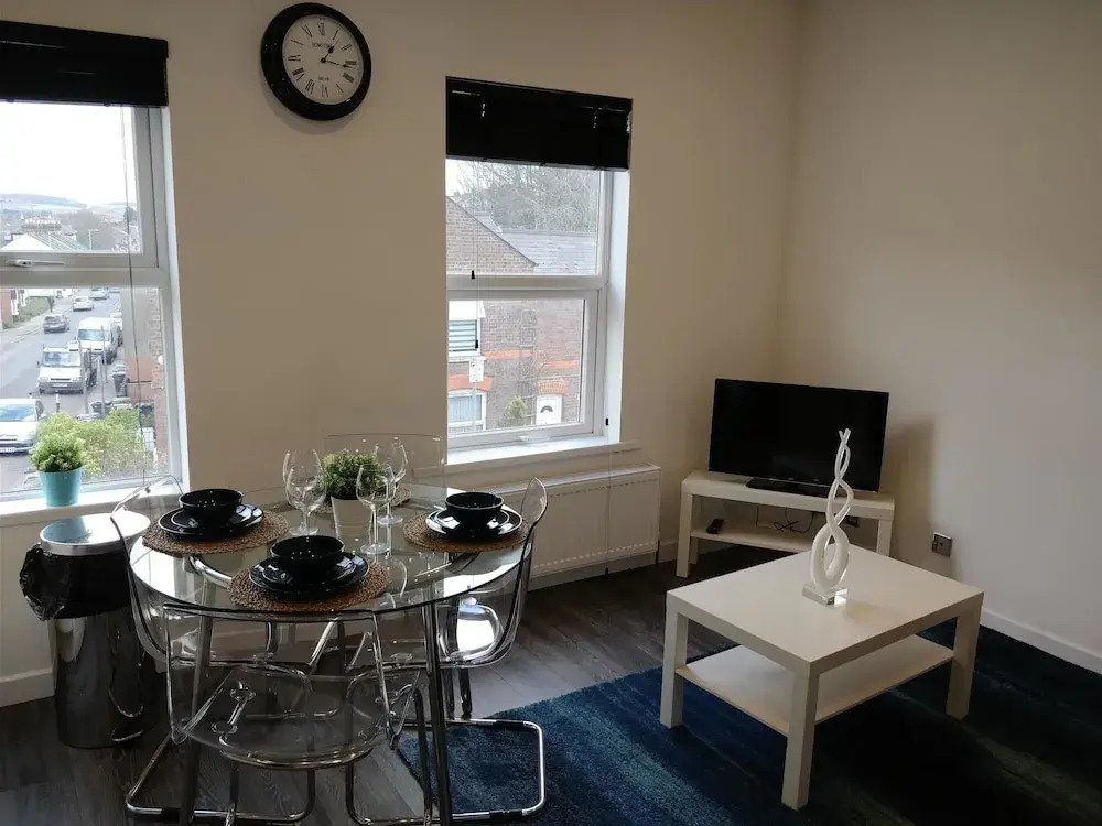Chiltern Apartment