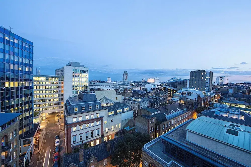 One Bedroom Apartment With Great Views Close to Covent Garden