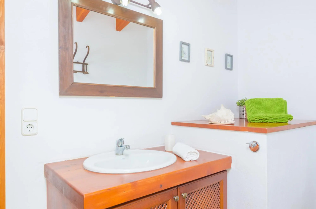 ES RAFAL DE BAIX - Villa with sea views in son Servera. Free WiFi
