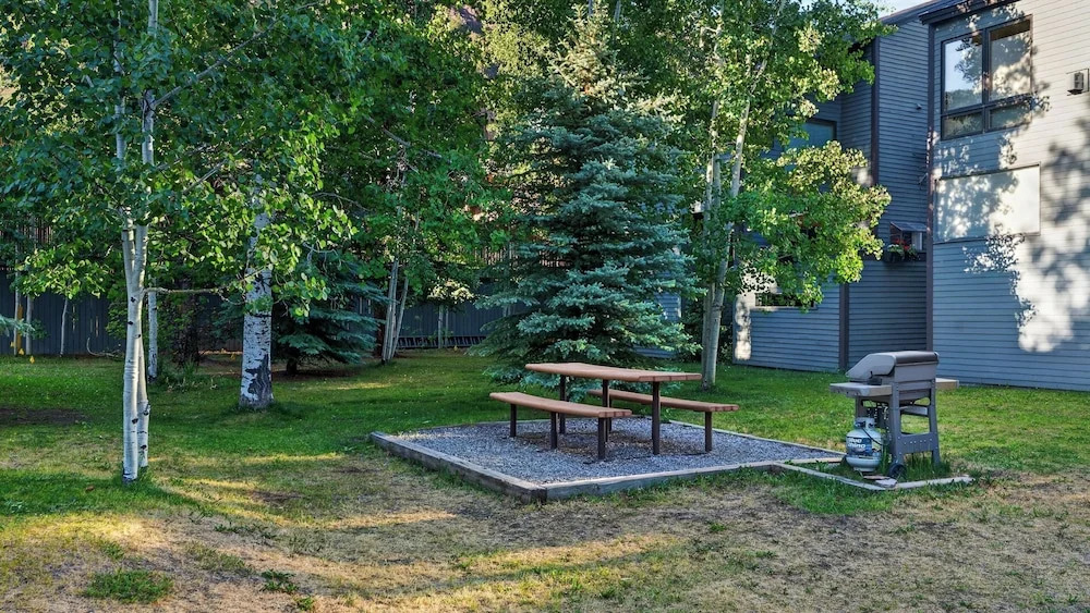Telluride Lodge 311 by Avantstay Close to Slopes & Town!
