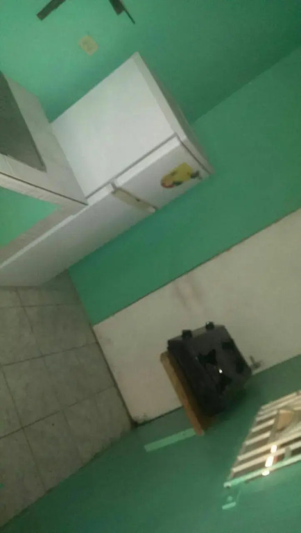 Leslies Home
