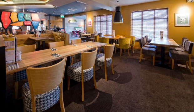 Premier Inn Bedford - Priory Marina