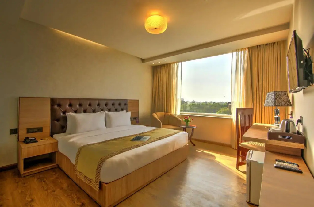 Hotel 91 Huda City Centre