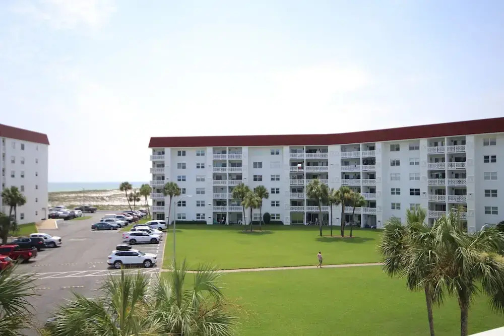 140 El Matador 2 Bedroom Home by RedAwning