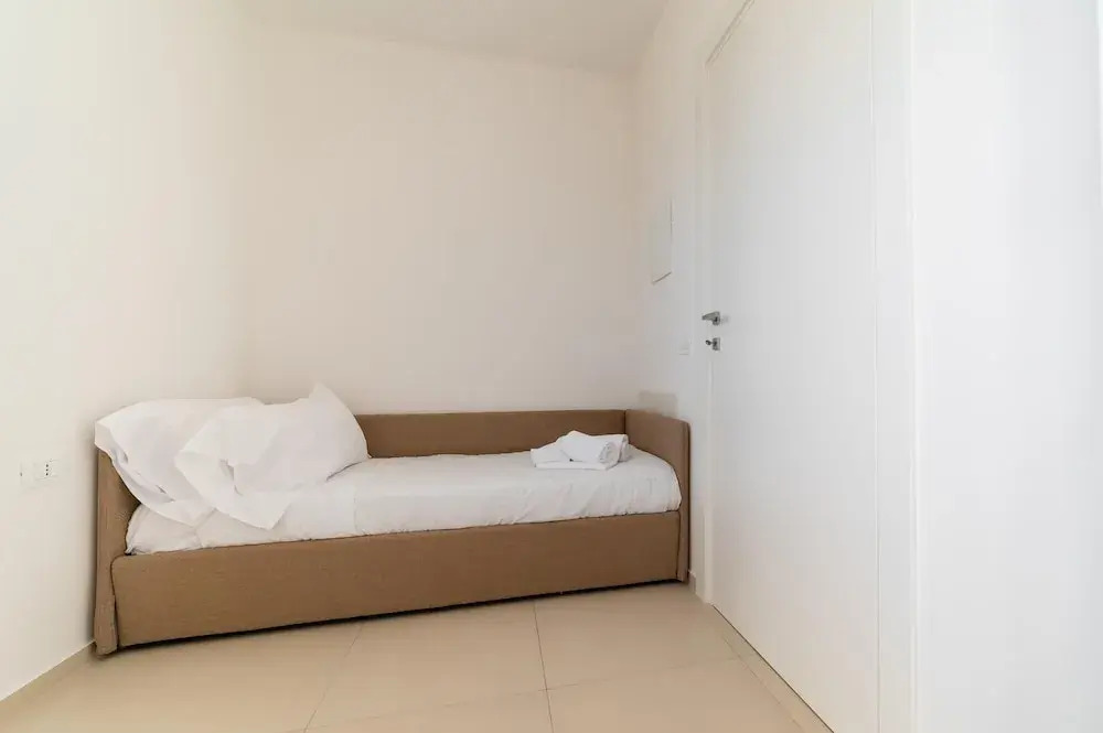 Moments in Monopoli With 2 Bedrooms and 1 Bathrooms
