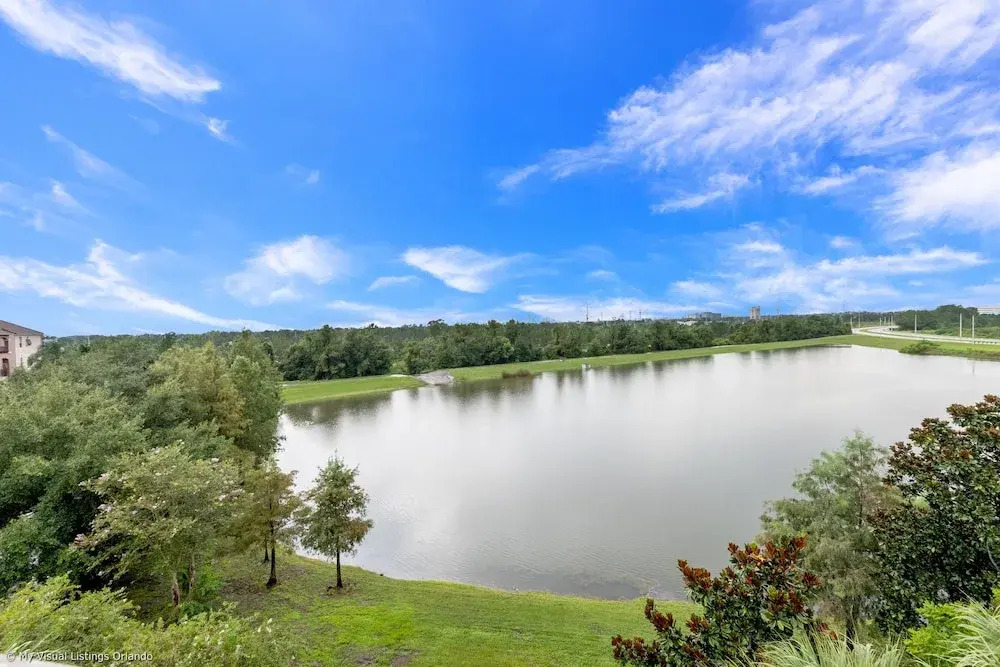 4114 Breakview Drive #403